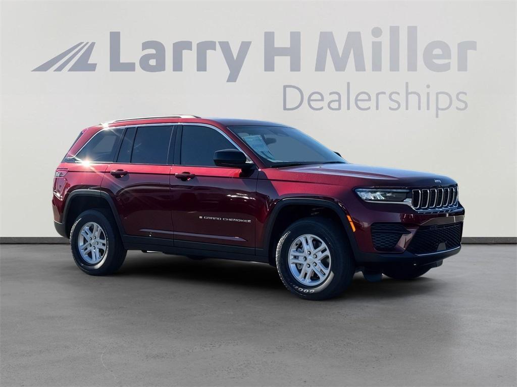 new 2025 Jeep Grand Cherokee car, priced at $30,717