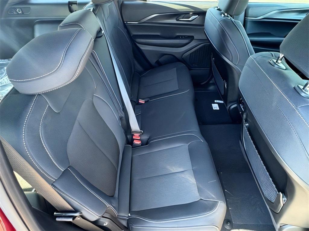 new 2025 Jeep Grand Cherokee car, priced at $30,717