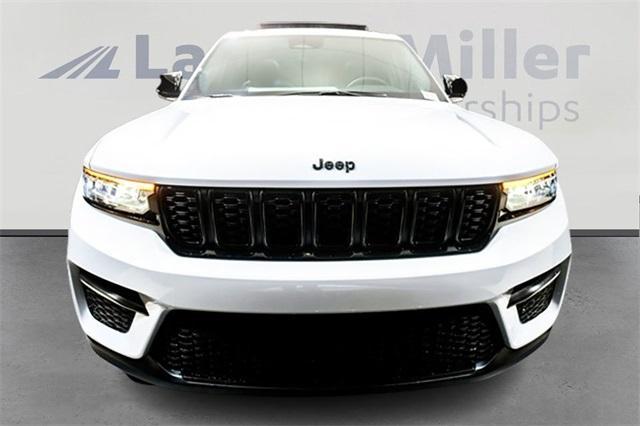 new 2025 Jeep Grand Cherokee car, priced at $41,777