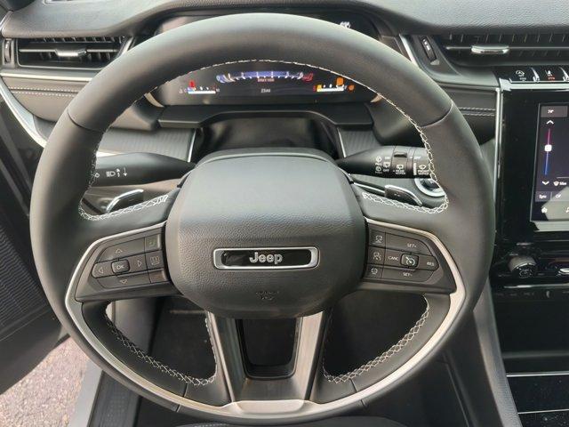 new 2025 Jeep Grand Cherokee car, priced at $30,717