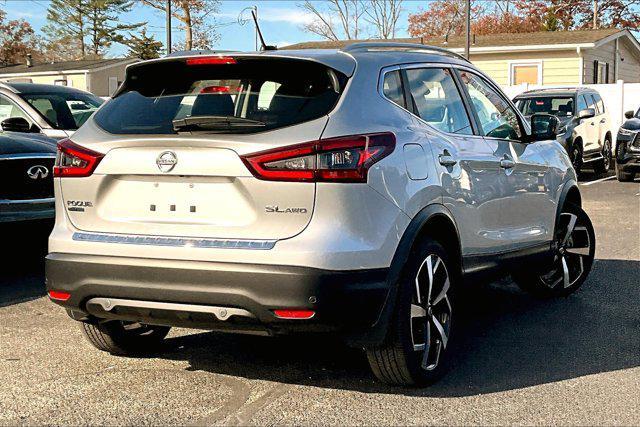 used 2022 Nissan Rogue Sport car, priced at $23,999