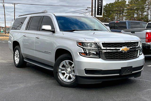 used 2019 Chevrolet Suburban car, priced at $32,999