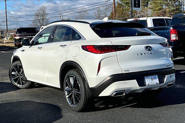 new 2025 INFINITI QX55 car, priced at $52,985