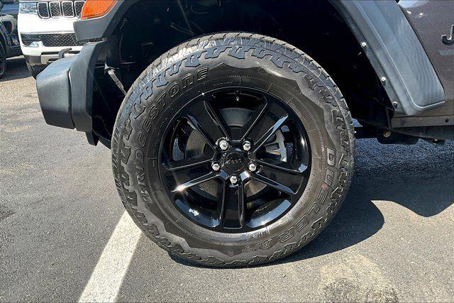 used 2021 Jeep Wrangler Unlimited car, priced at $32,995