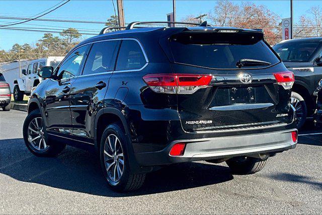 used 2018 Toyota Highlander car, priced at $26,499