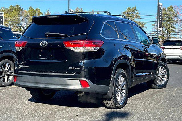 used 2018 Toyota Highlander car, priced at $26,499