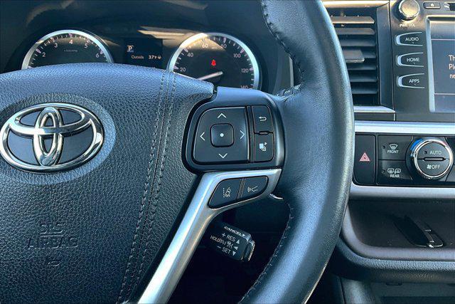 used 2018 Toyota Highlander car, priced at $26,499