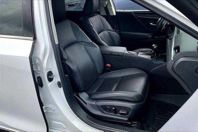 used 2019 Lexus ES 350 car, priced at $28,525