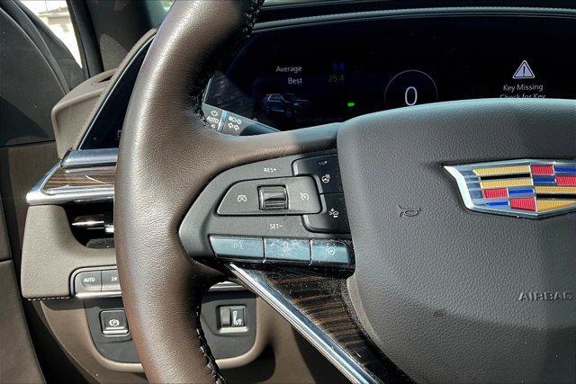 used 2023 Cadillac Escalade ESV car, priced at $62,392