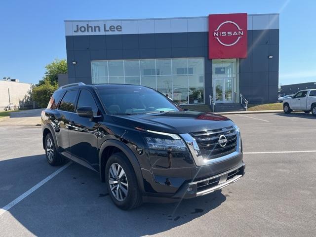used 2022 Nissan Pathfinder car, priced at $33,984