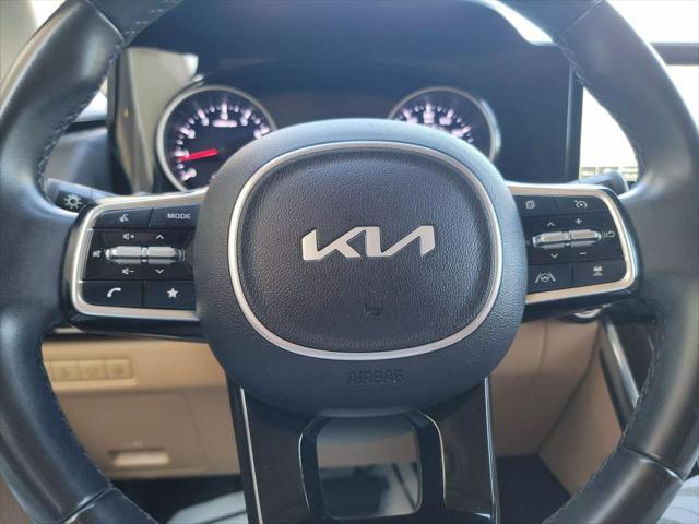 used 2022 Kia Carnival car, priced at $19,995