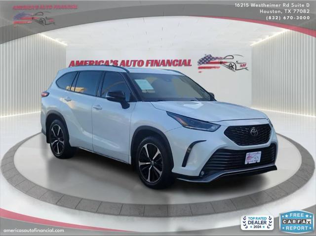 used 2021 Toyota Highlander car, priced at $27,995