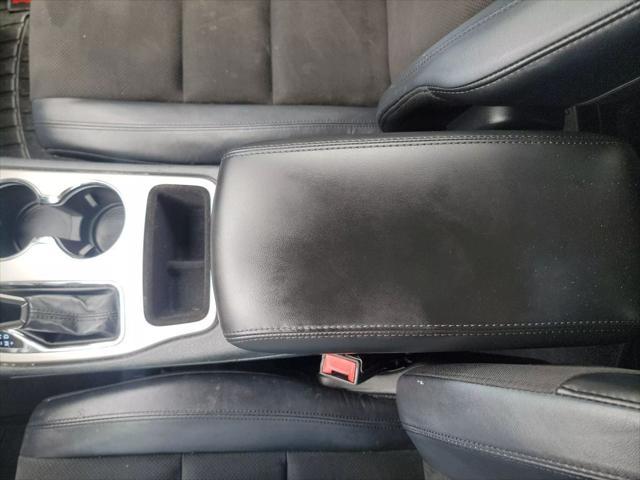 used 2020 Jeep Grand Cherokee car, priced at $21,995