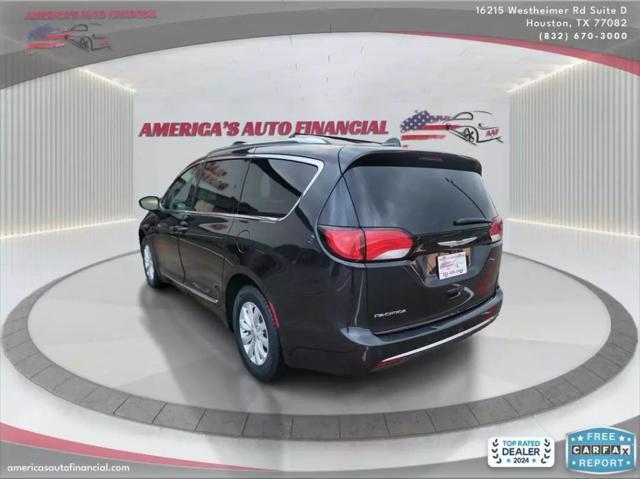 used 2019 Chrysler Pacifica car, priced at $15,495