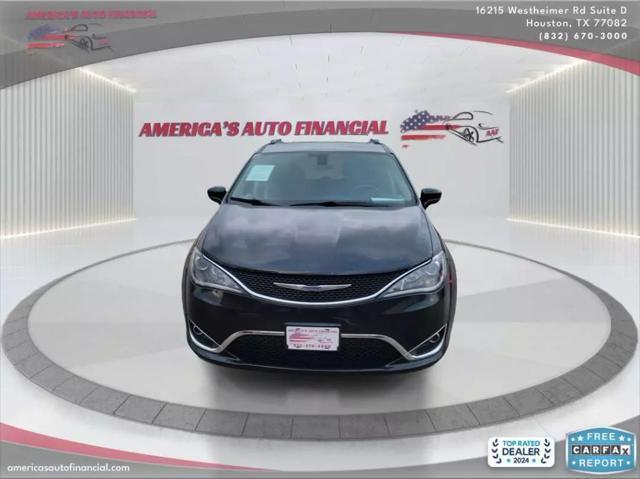 used 2019 Chrysler Pacifica car, priced at $15,495