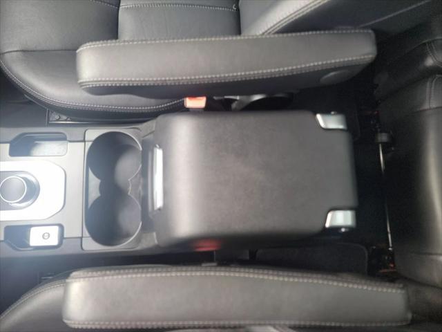 used 2015 Land Rover LR4 car, priced at $18,995