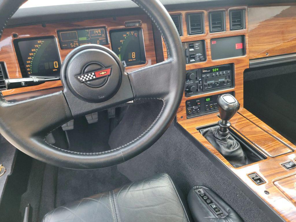 used 1989 Chevrolet Corvette car, priced at $16,995