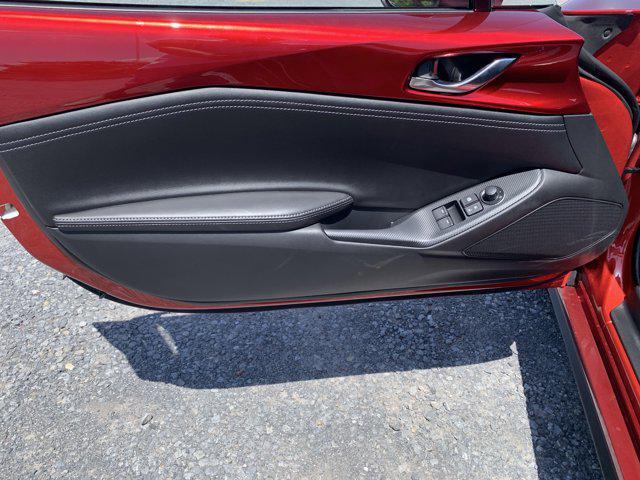 new 2025 Mazda MX-5 Miata RF car, priced at $40,300