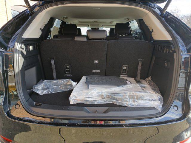 new 2025 Mazda CX-90 car, priced at $41,556