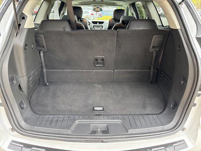 used 2017 Chevrolet Traverse car, priced at $13,300