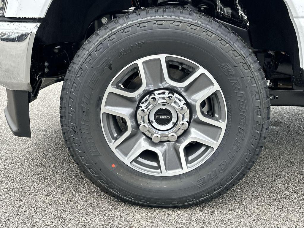 new 2025 Ford F-250 car, priced at $63,723