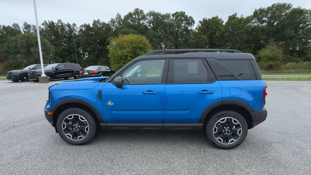 new 2025 Ford Bronco Sport car, priced at $37,768