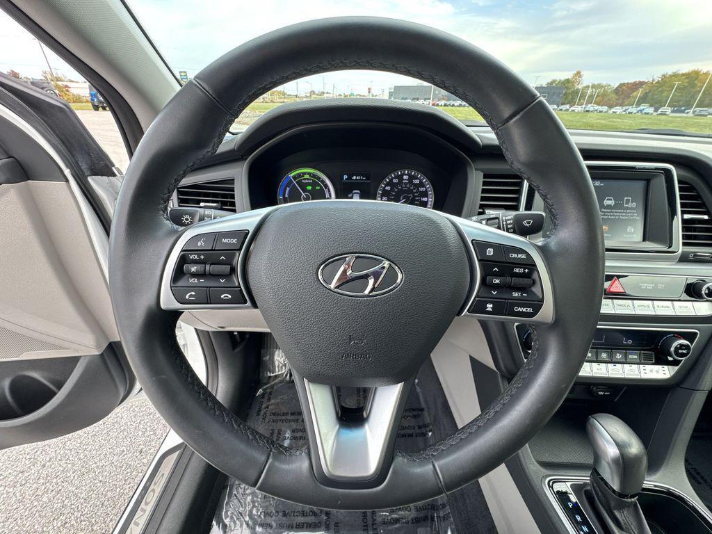 used 2019 Hyundai Sonata Hybrid car, priced at $17,999