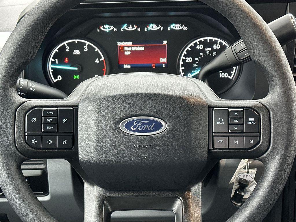 new 2025 Ford F-350 car, priced at $59,384