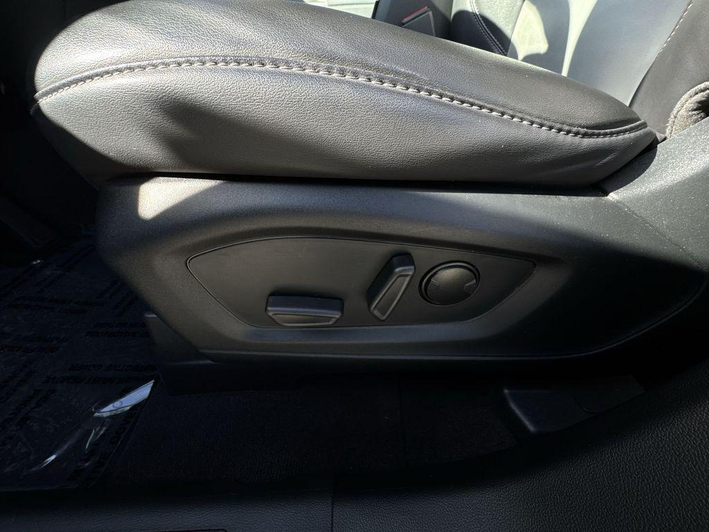 used 2023 Ford Explorer car, priced at $32,999