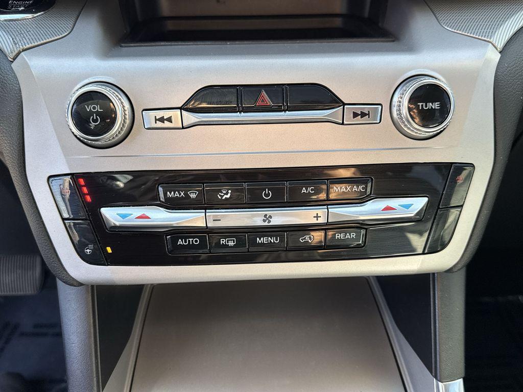 used 2023 Ford Explorer car, priced at $32,999