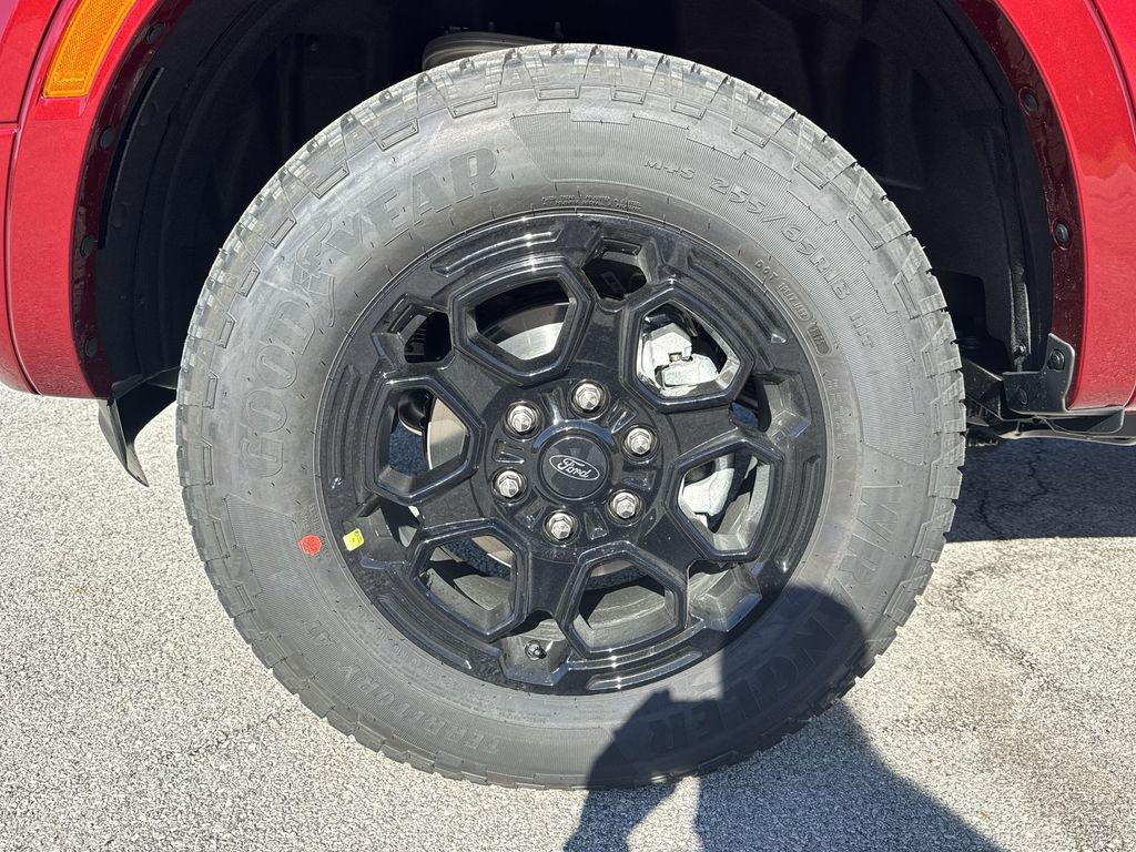 new 2025 Ford Ranger car, priced at $40,969