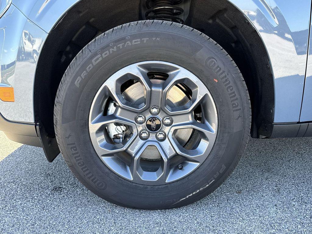 new 2025 Ford Maverick car, priced at $32,674