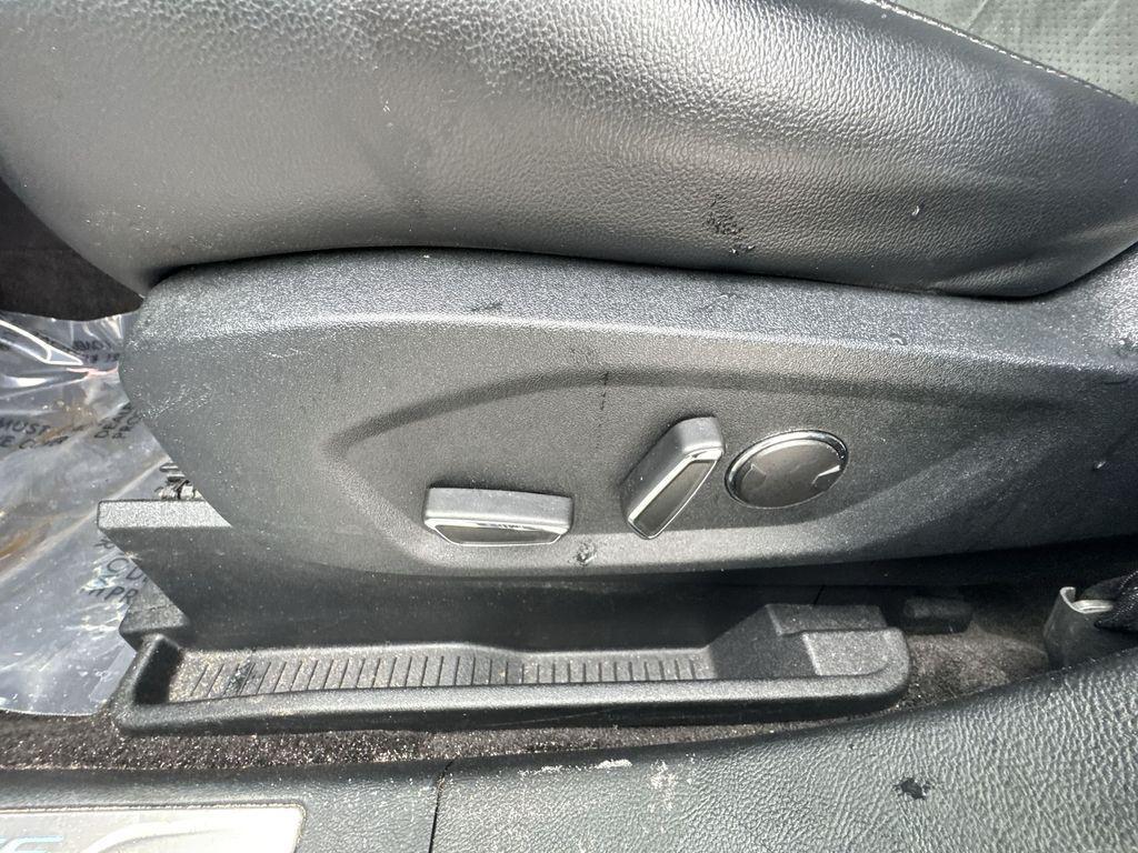 used 2018 Ford Edge car, priced at $16,999