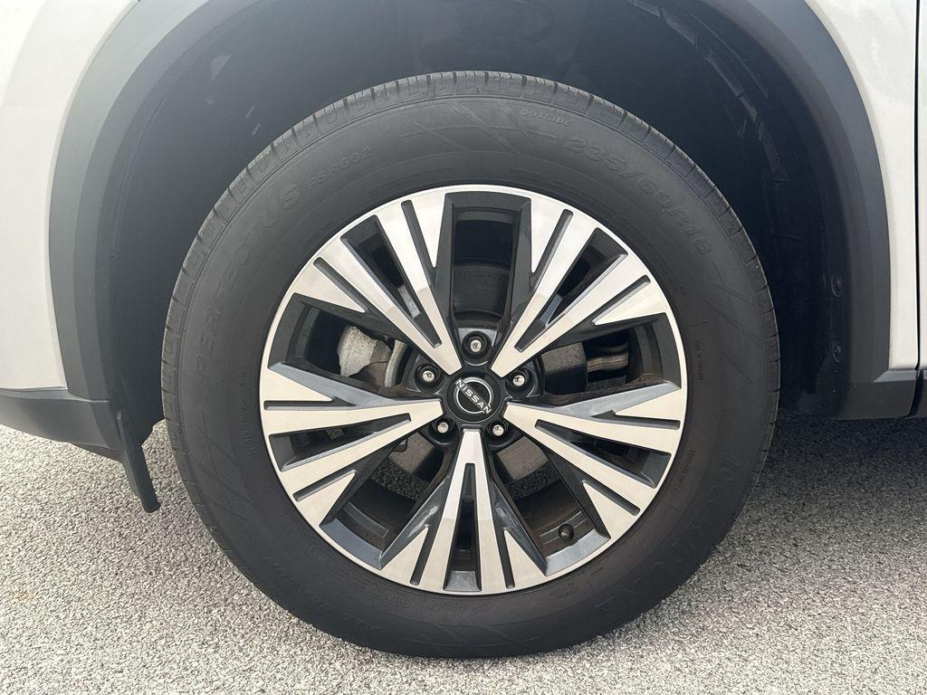 used 2023 Nissan Rogue car, priced at $24,999