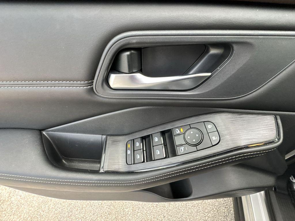 used 2023 Nissan Rogue car, priced at $24,999