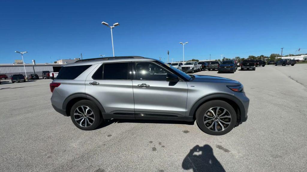 used 2022 Ford Explorer car, priced at $31,599