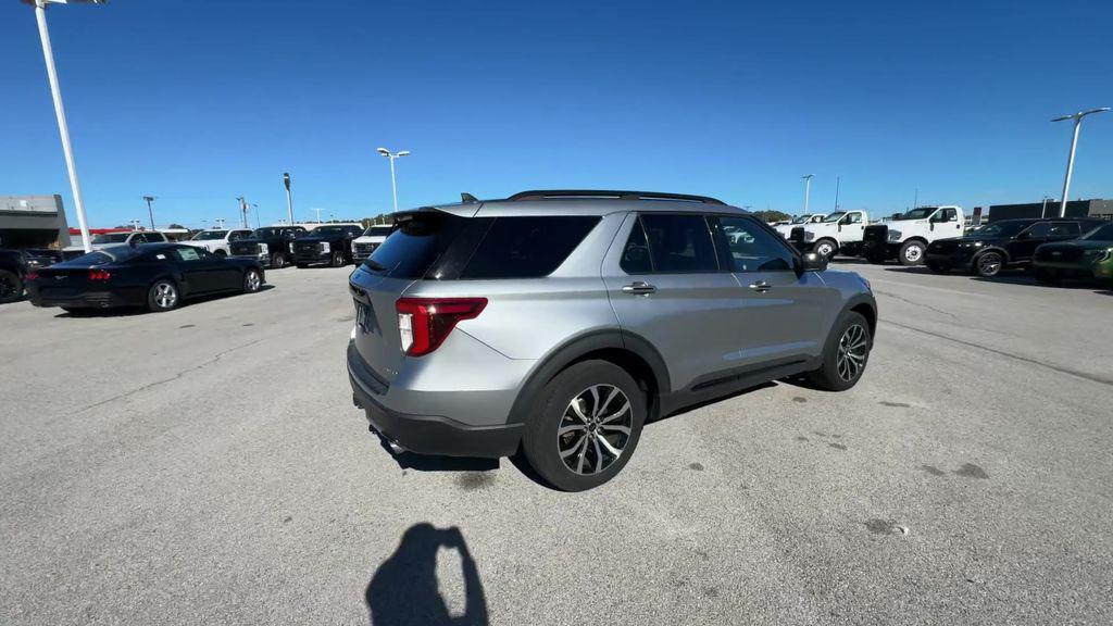 used 2022 Ford Explorer car, priced at $31,599