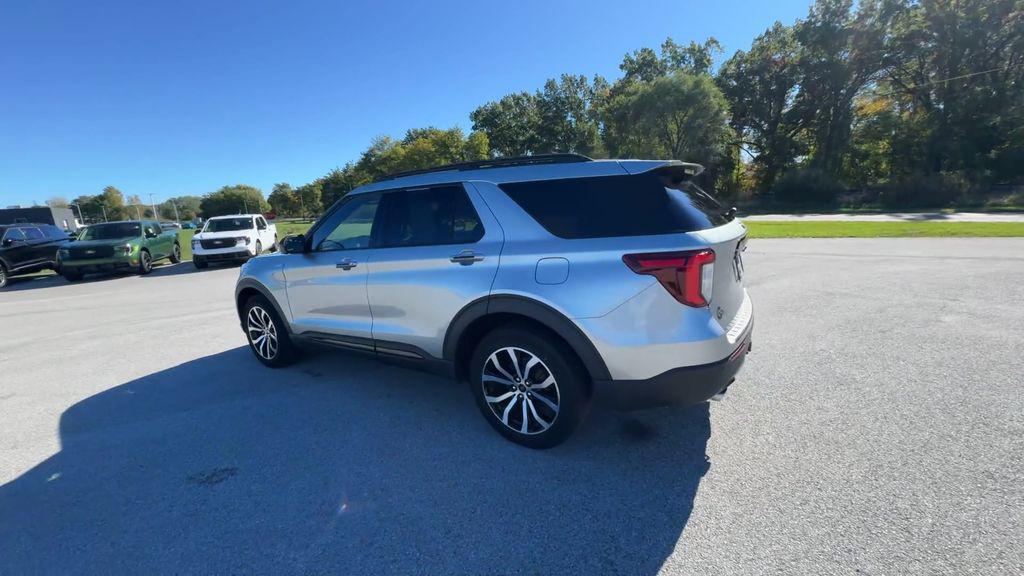 used 2022 Ford Explorer car, priced at $31,599