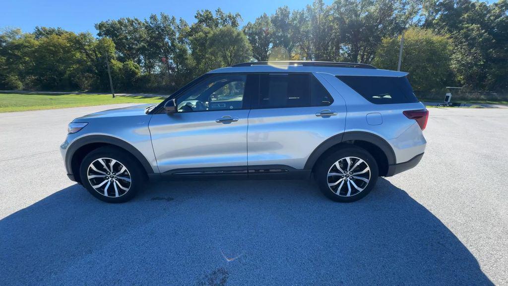 used 2022 Ford Explorer car, priced at $31,599