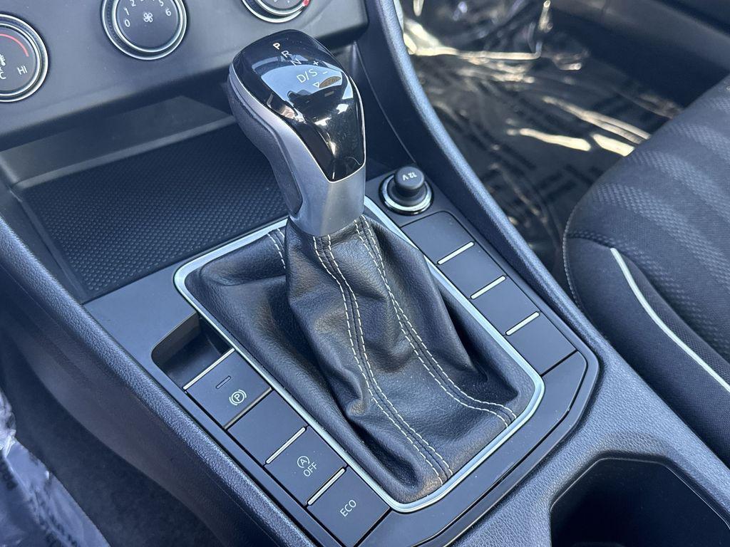 used 2022 Volkswagen Jetta car, priced at $17,999