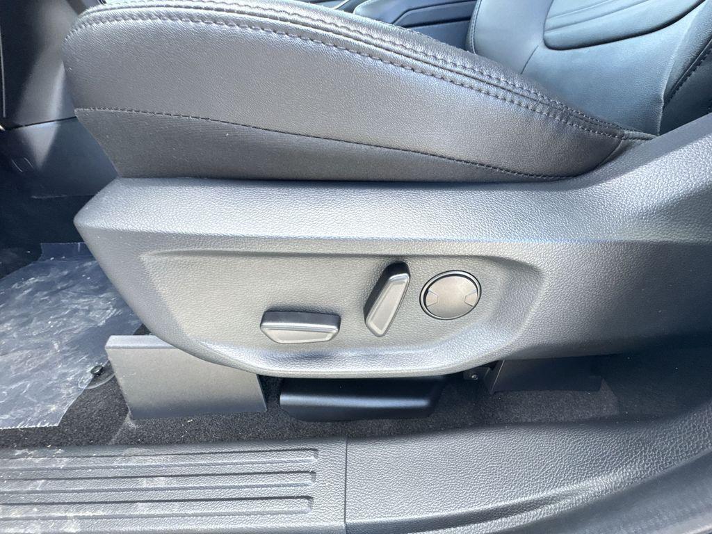 new 2025 Ford Ranger car, priced at $49,590