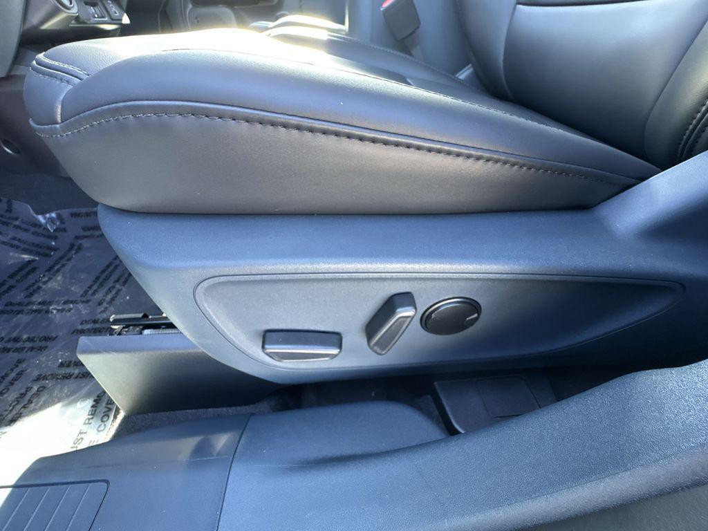 new 2025 Ford Maverick car, priced at $41,592