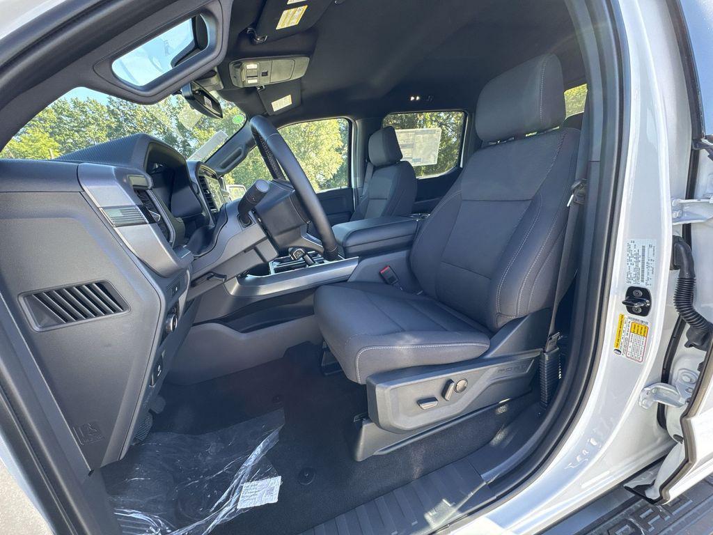 new 2025 Ford F-150 car, priced at $61,972