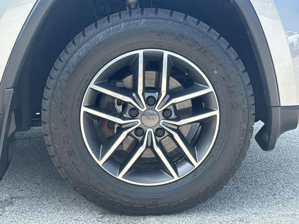 used 2019 Jeep Grand Cherokee car, priced at $18,934