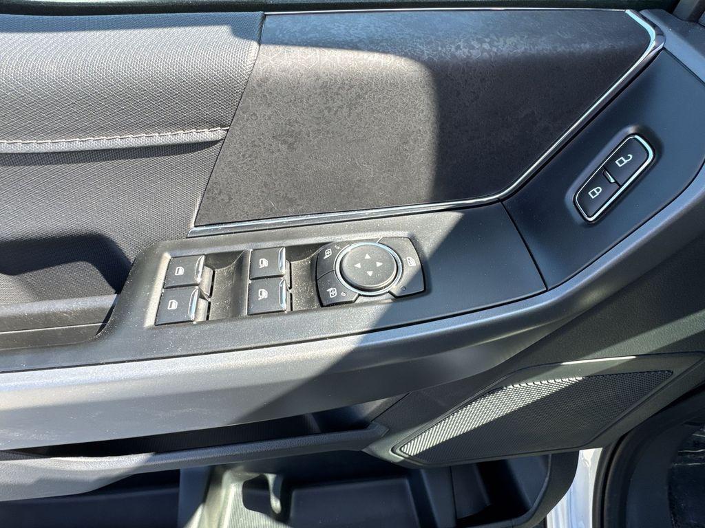 new 2025 Ford F-150 car, priced at $58,995