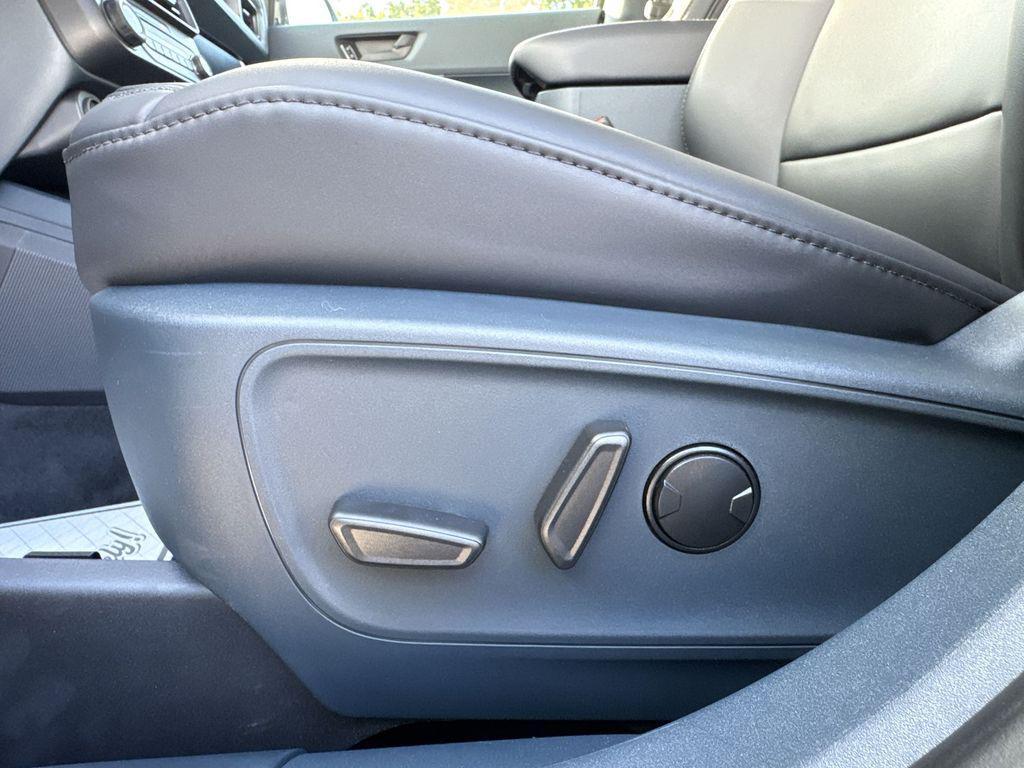 new 2025 Ford Maverick car, priced at $39,214