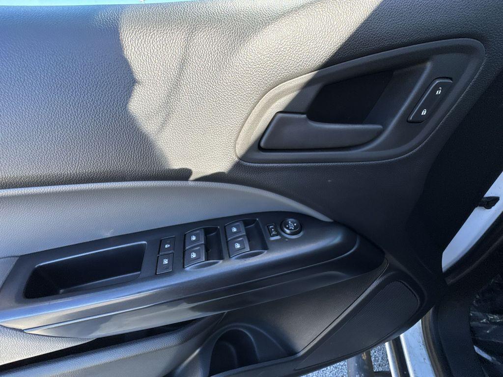 used 2022 Chevrolet Colorado car, priced at $24,995