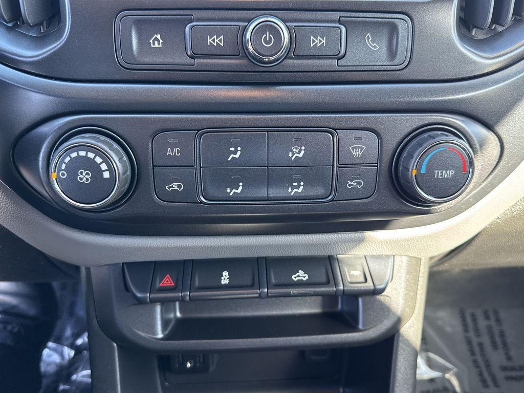 used 2022 Chevrolet Colorado car, priced at $24,995