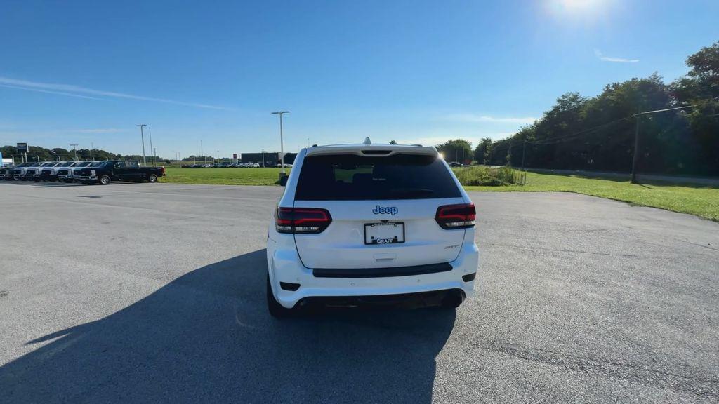 used 2015 Jeep Grand Cherokee car, priced at $27,990