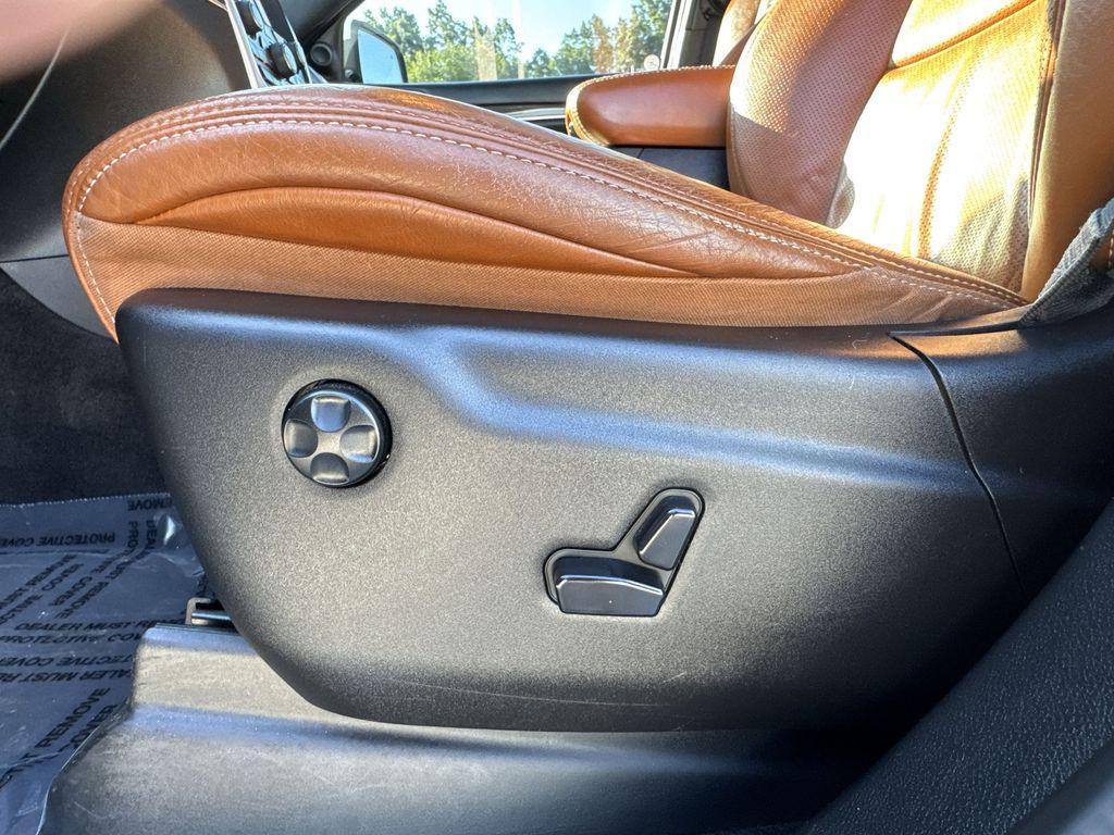 used 2015 Jeep Grand Cherokee car, priced at $27,990